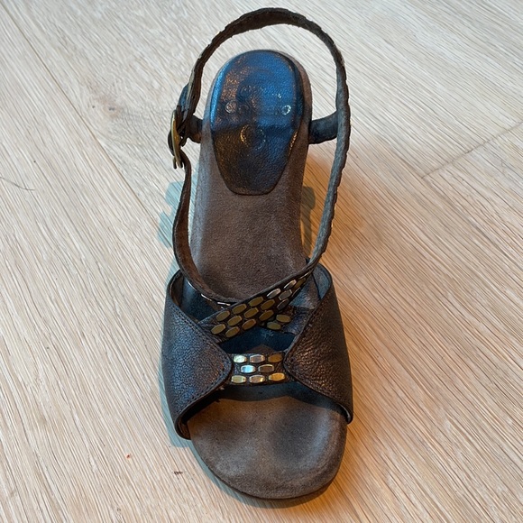 Calleen Cordero Leather Handmade wedge Sandal - Picture 2 of 5